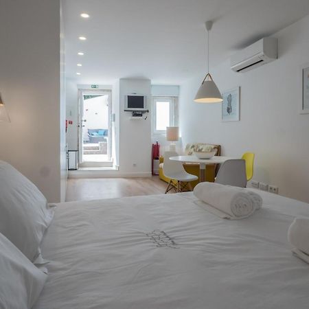Castle Terrace Exclusive Apartment - Home By The Castle Apartment リスボン エクステリア 写真