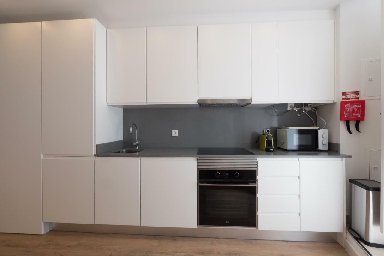 Castle Terrace Exclusive Apartment - Home By The Castle Apartment リスボン エクステリア 写真