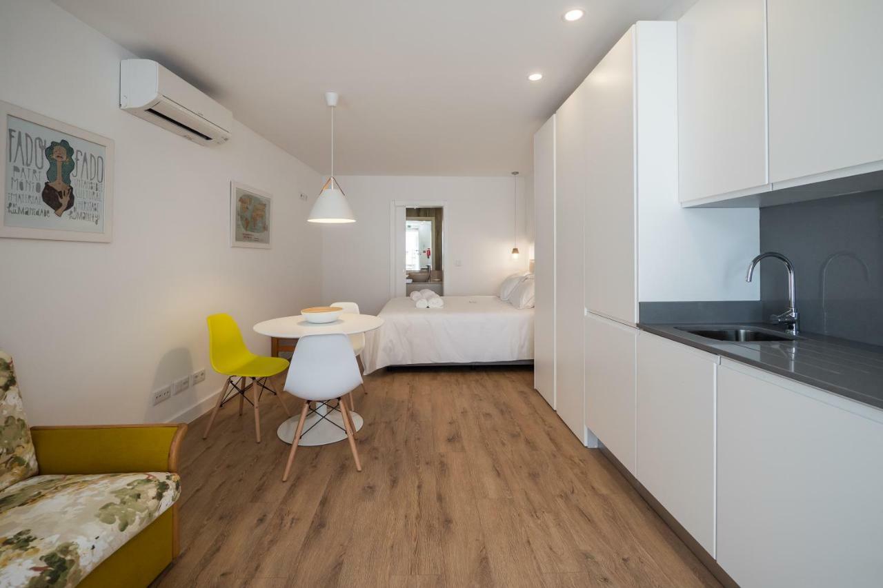 Castle Terrace Exclusive Apartment - Home By The Castle Apartment リスボン エクステリア 写真